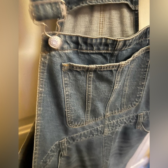 Madewell stright leg denium overalls, sz XL. In Dennett wash - Picture 9 of 16